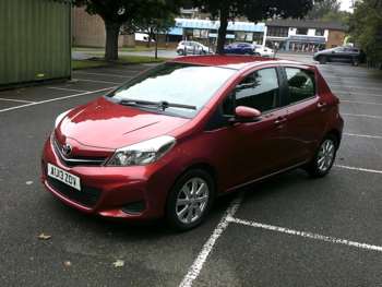 Used Toyota Yaris 2013 for sale - 75344182: Photo