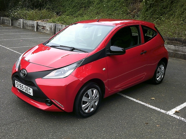 Used Toyota AYGO 2015 for sale - 76027482: Photo 2