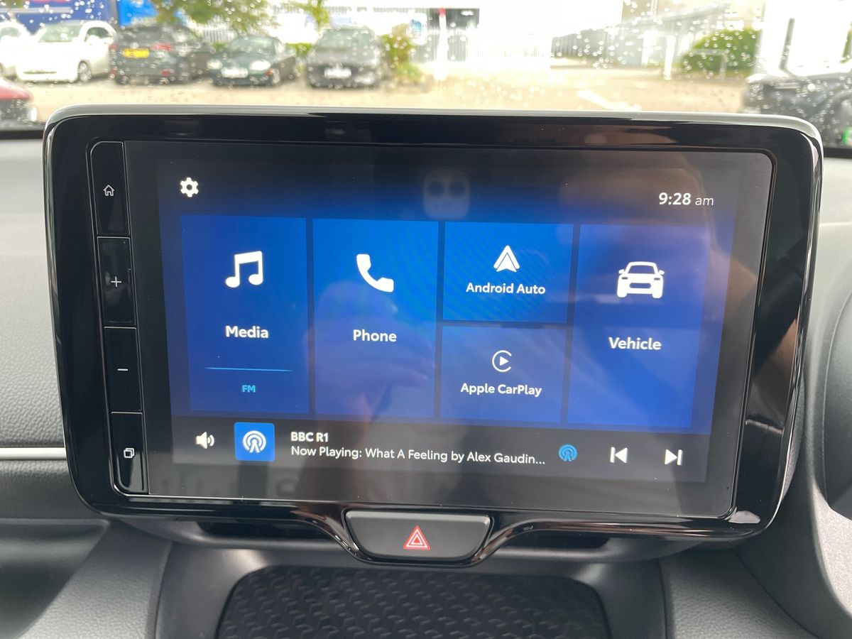 Used Mazda Mazda2 HYBRID 2024 for sale - 76868675: Photo 25