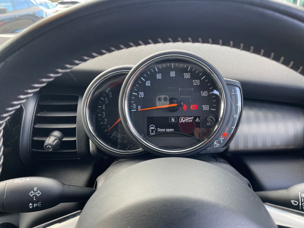 Used MINI Convertible 2020 for sale - 76870533: Photo 23