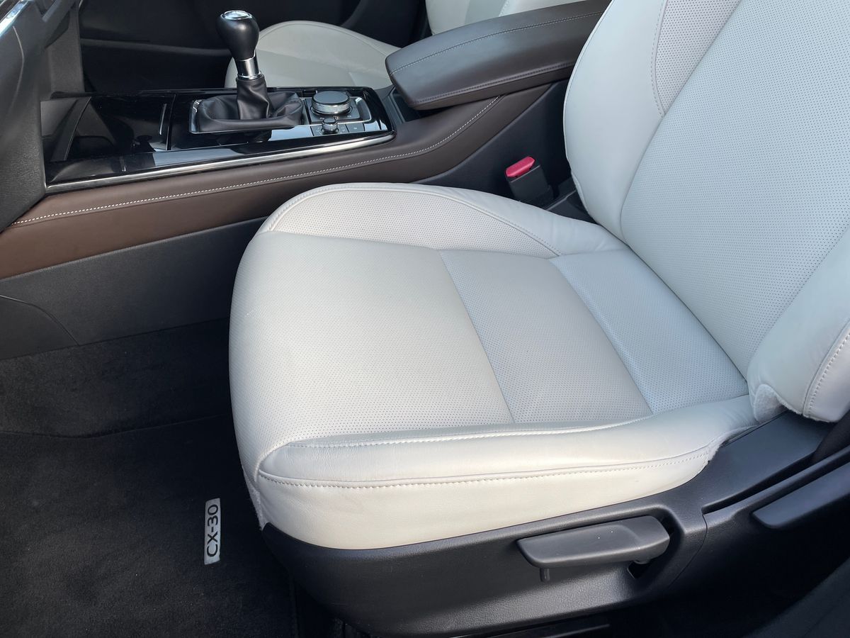 Used Mazda CX-30 2022 for sale - 77685650: Photo 35