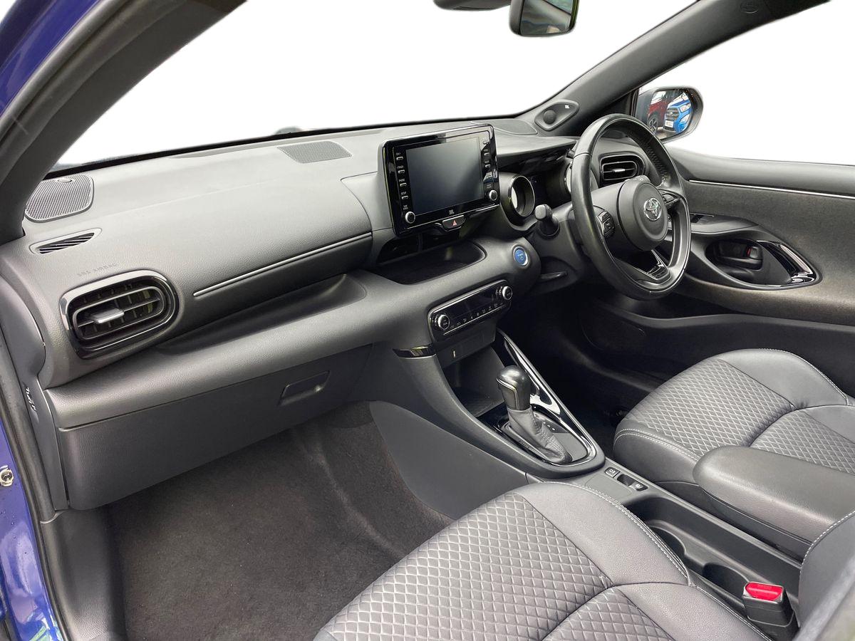 Used Toyota Yaris 2020 for sale - 77848031: Photo 18