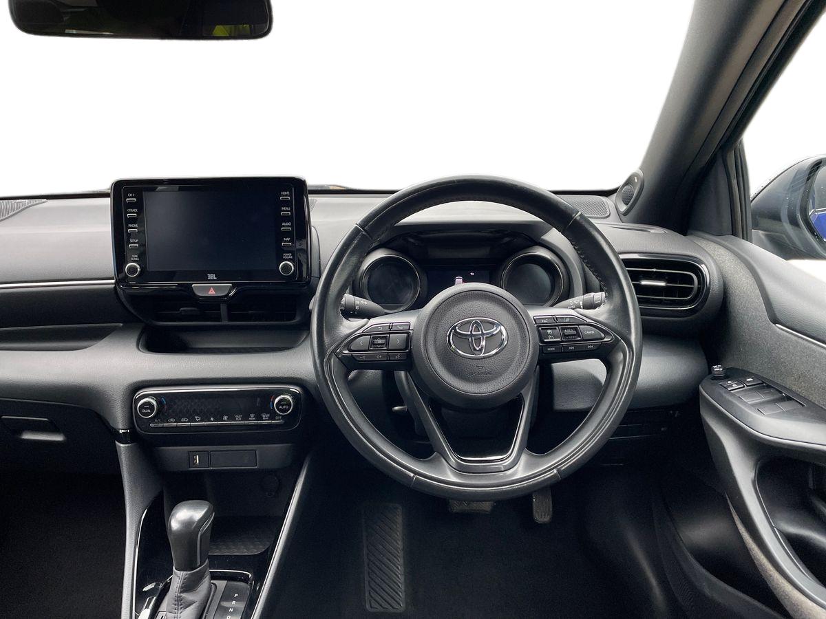 Used Toyota Yaris 2020 for sale - 77848031: Photo 21