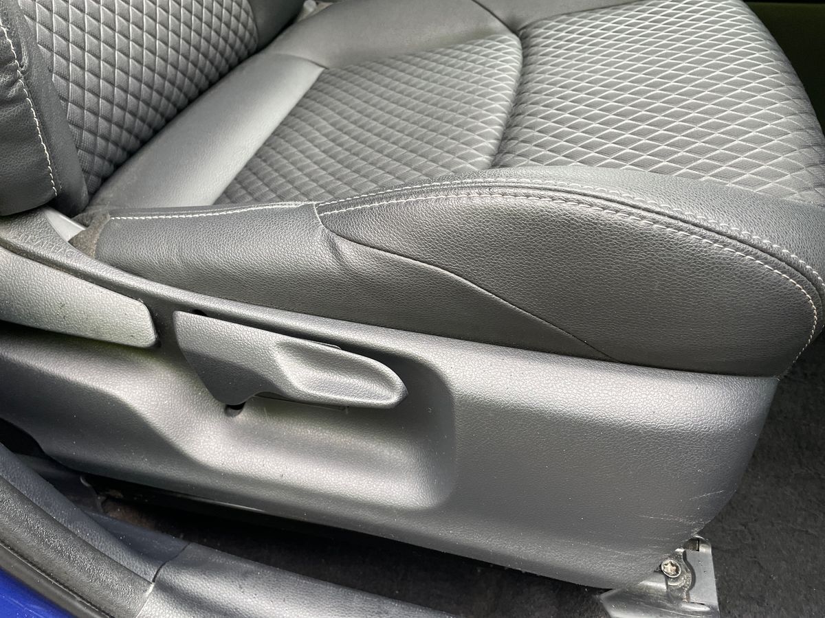 Used Toyota Yaris 2020 for sale - 77848031: Photo 37