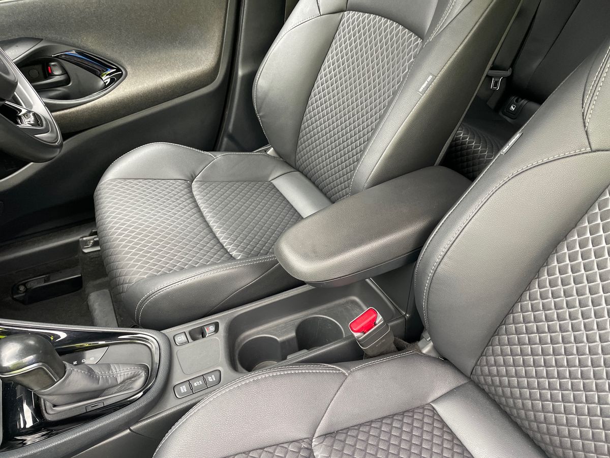 Used Toyota Yaris 2020 for sale - 77848031: Photo 48