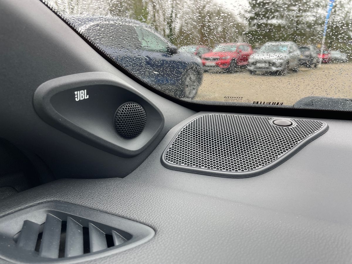 Used Toyota Yaris 2020 for sale - 77848031: Photo 56