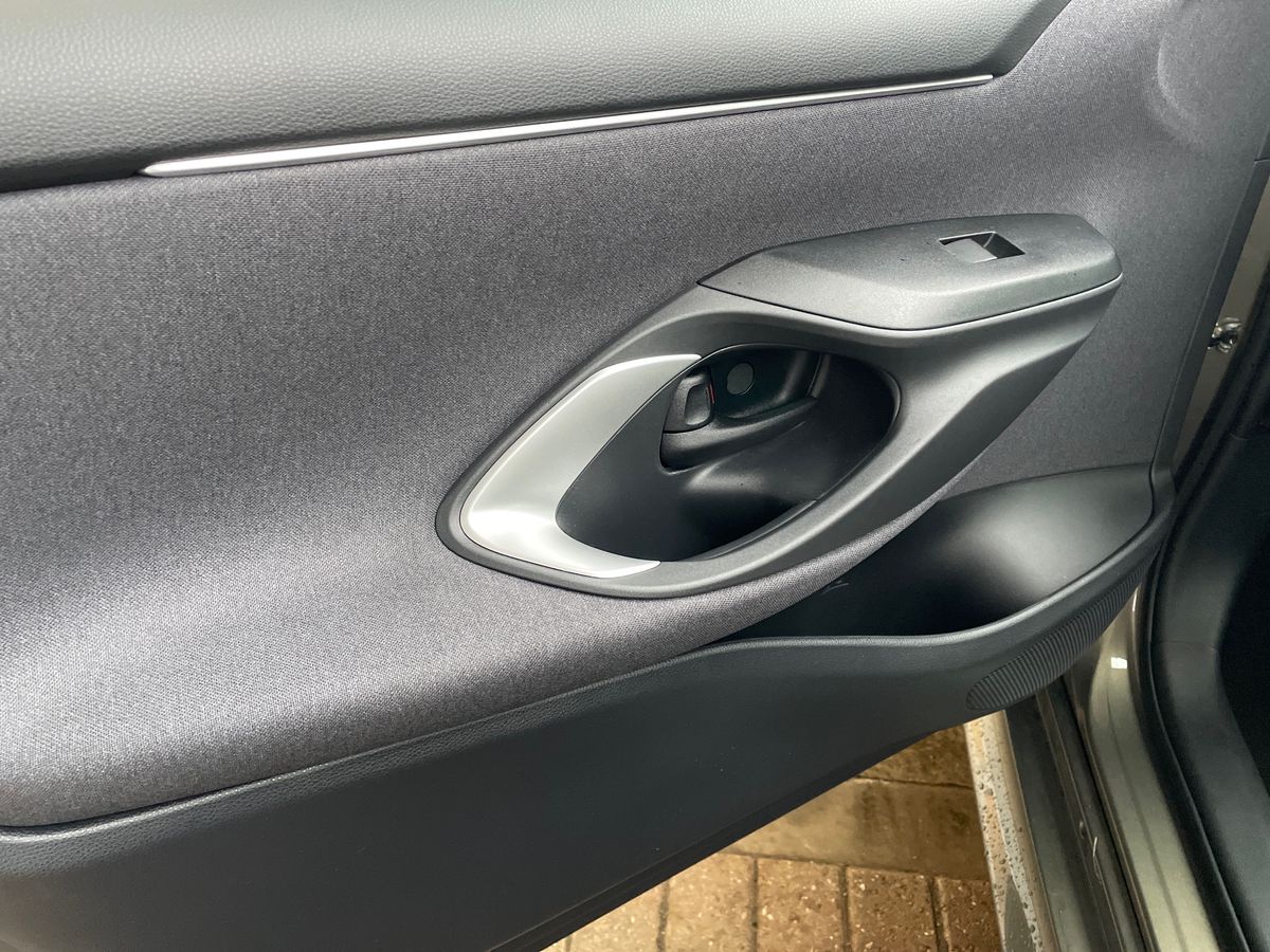 Used Mazda Mazda2 HYBRID 2023 for sale - 76602924: Photo 35