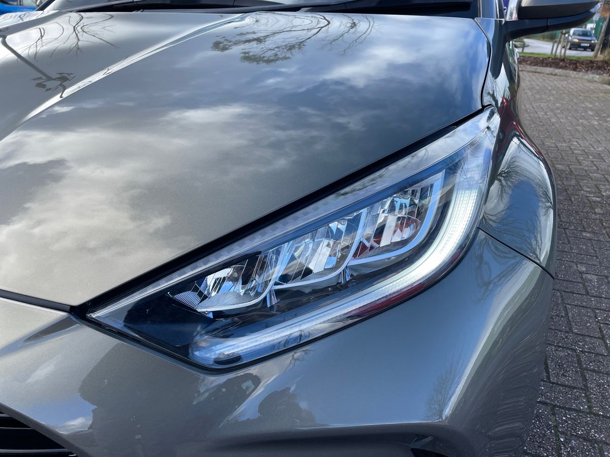 Used Toyota Yaris 2022 for sale - 77685649: Photo 32