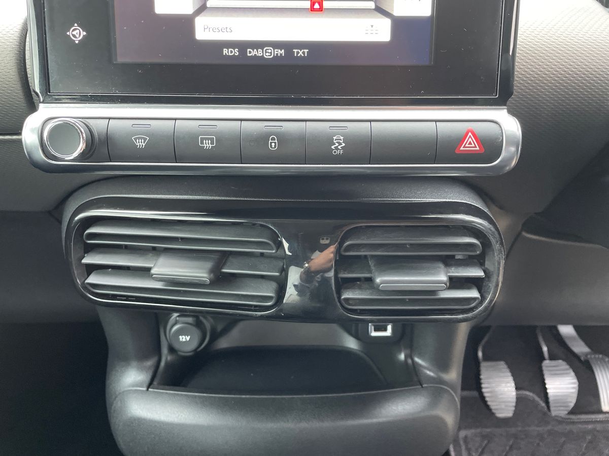 Used Citroen C4 Cactus 2017 for sale - 76458843: Photo 26