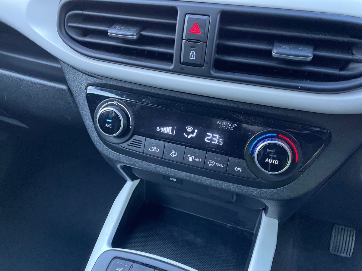 Used Hyundai i10 2022 for sale - 77665033: Photo 26