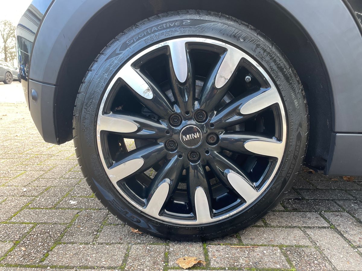 Used MINI Convertible 2020 for sale - 76652416: Photo 11