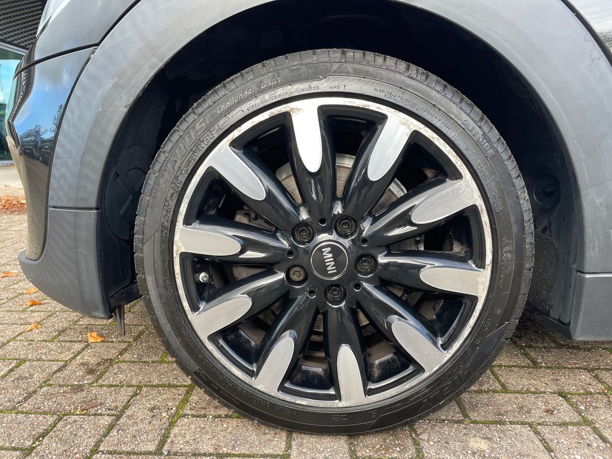 Used MINI Convertible 2020 for sale - 76652416: Photo 14