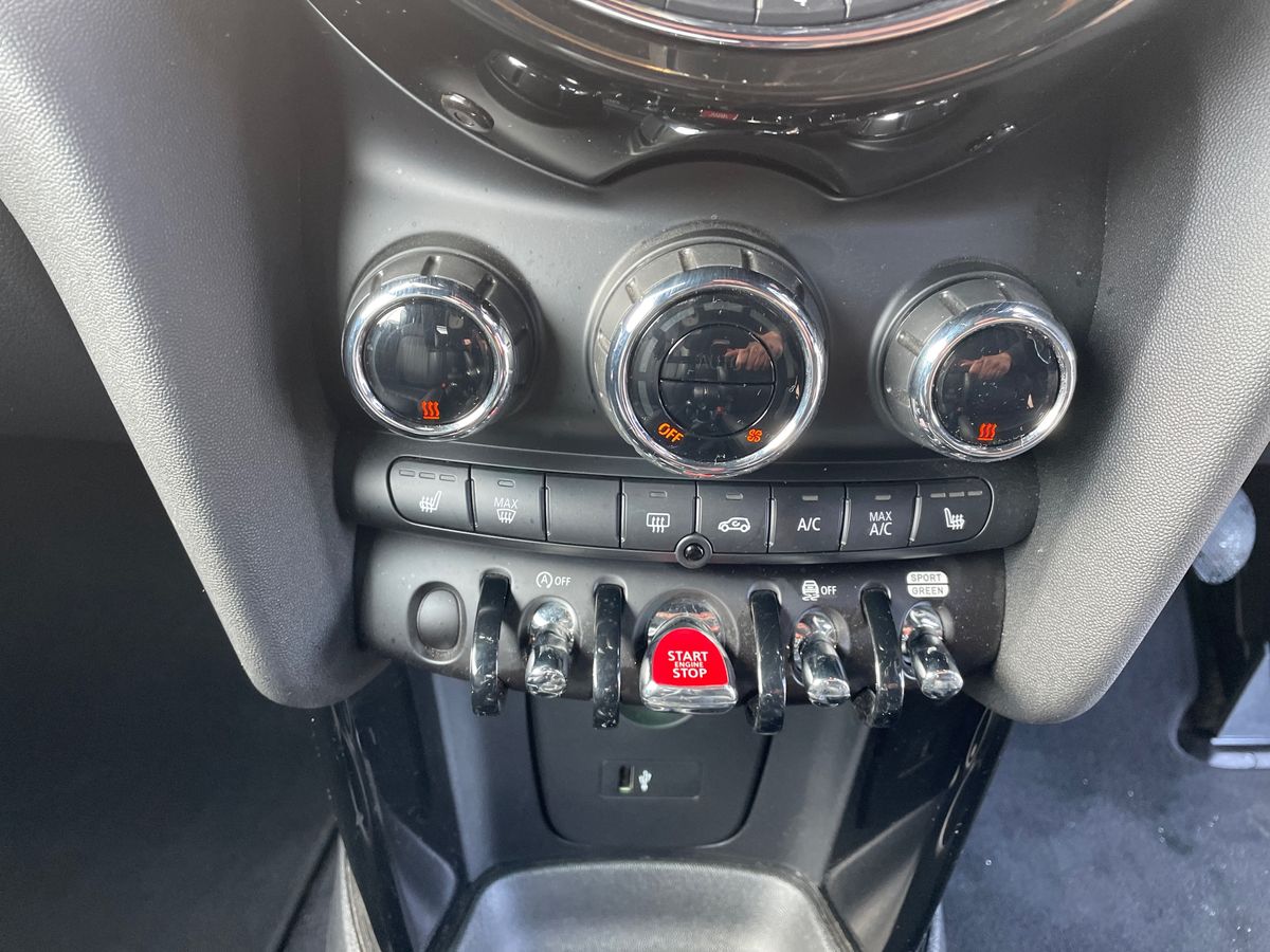 Used MINI Convertible 2020 for sale - 76652416: Photo 26