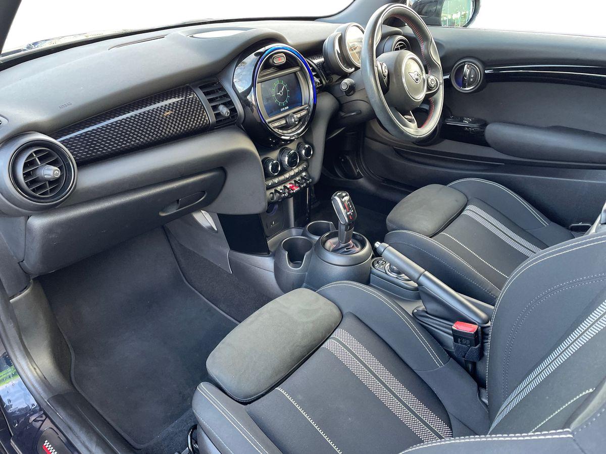 Used MINI Hatch 2019 for sale - 77388961: Photo 18