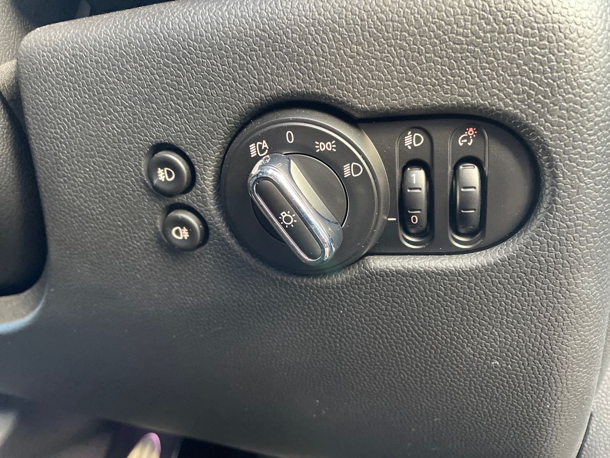 Used MINI Hatch 2019 for sale - 77388961: Photo 36