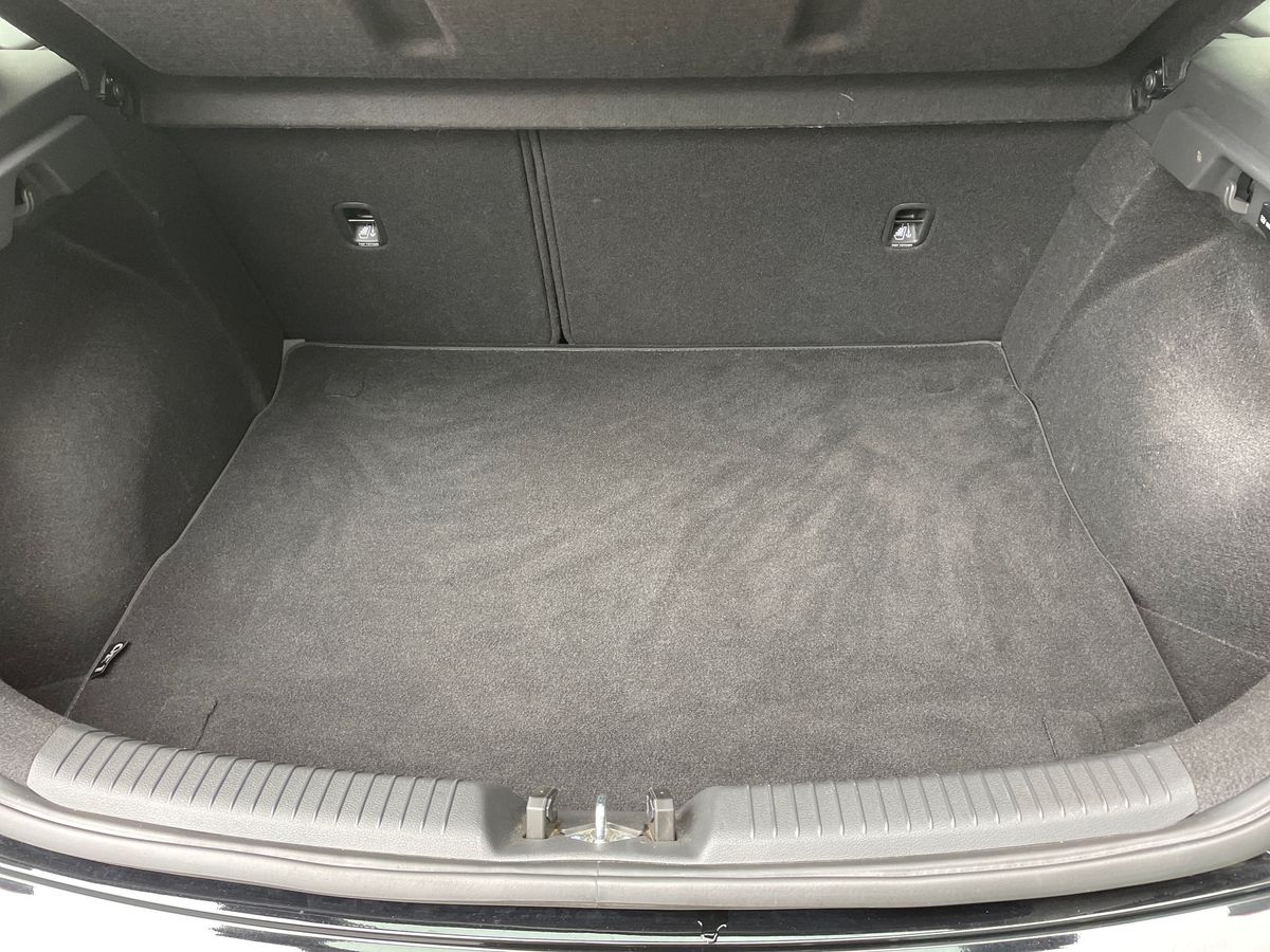 Used Hyundai i30 2023 for sale - 76384403: Photo 17