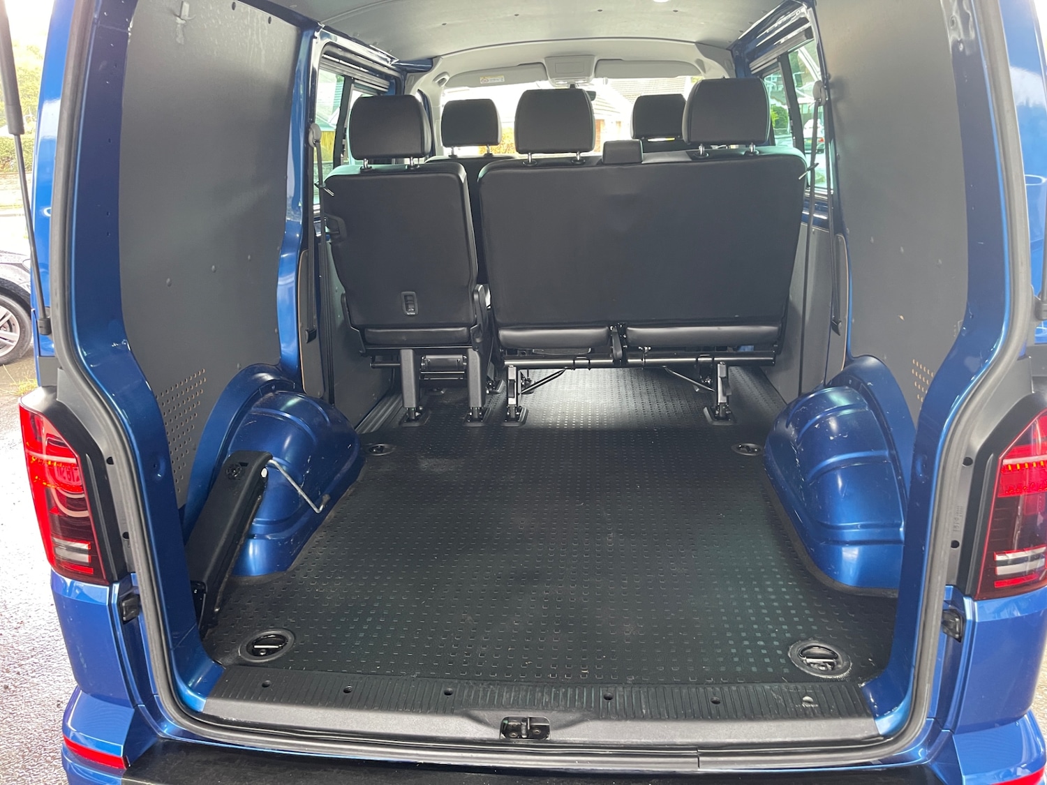 Used Volkswagen Transporter 2020 for sale - 76320300: Photo 13