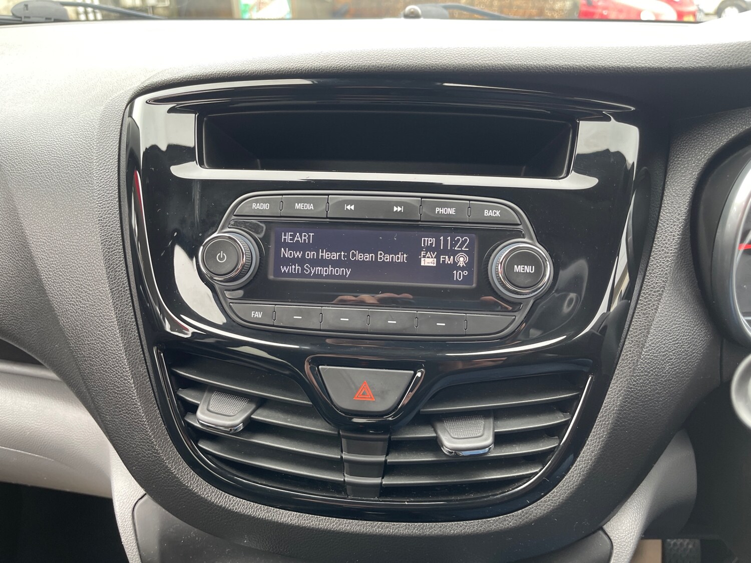 Used Vauxhall Viva 2016 for sale - 77688617: Photo 22