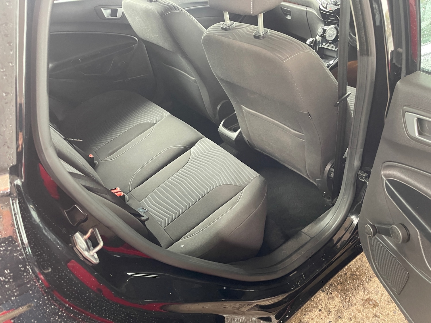 Used Ford Fiesta 2015 for sale - 76423448: Photo 19