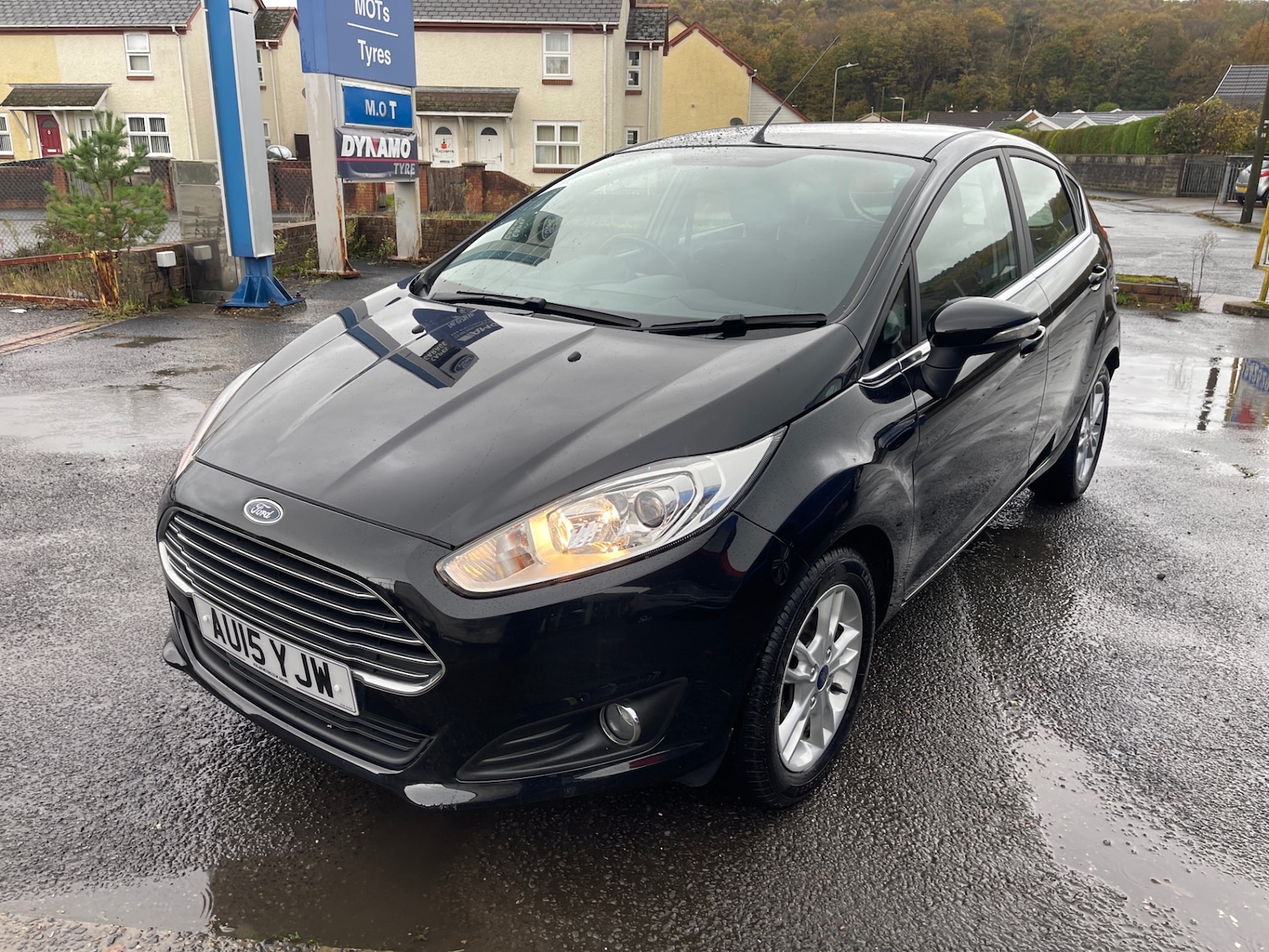 Used Ford Fiesta 2015 for sale - 76423448: Photo 3