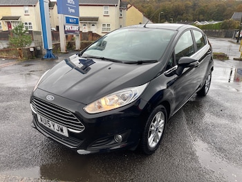 Used Ford Fiesta 2015 for sale - 76423448: Photo