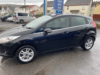 Used Ford Fiesta 2015 for sale - 76423448: Photo