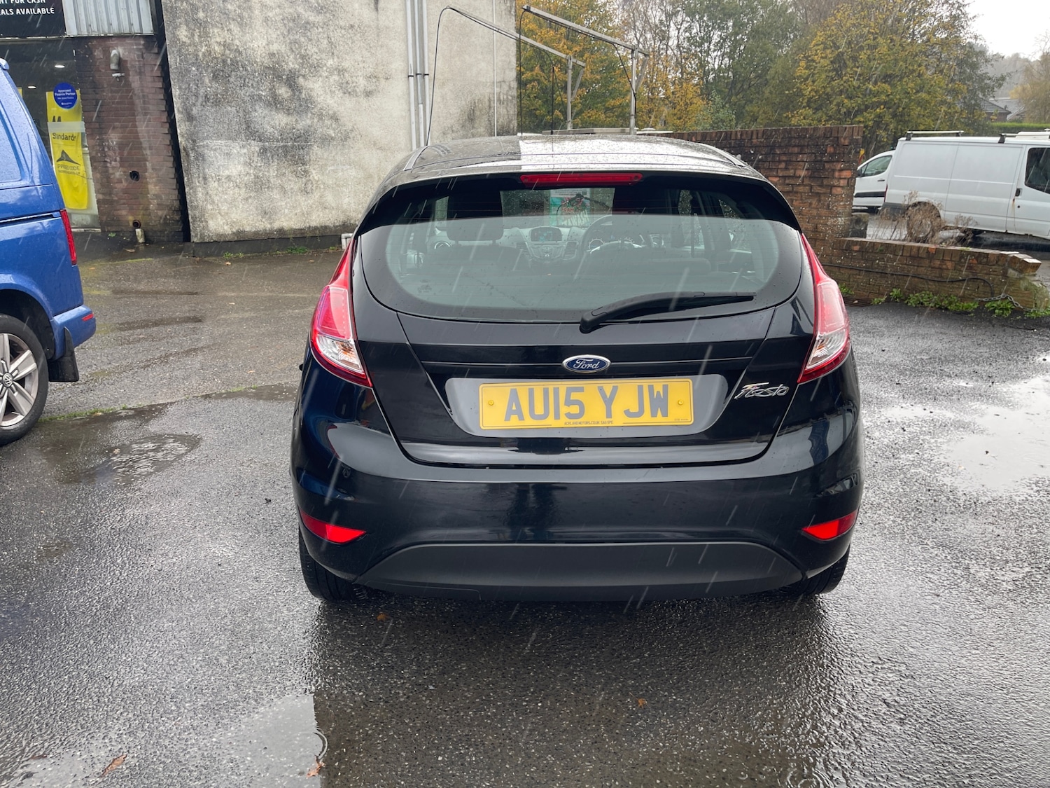 Used Ford Fiesta 2015 for sale - 76423448: Photo 6