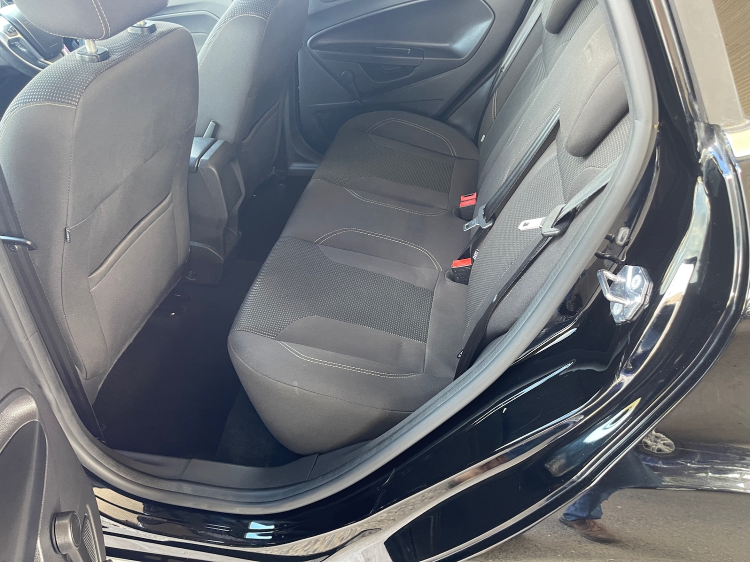 Used Ford Fiesta 2017 for sale - 78040293: Photo 11