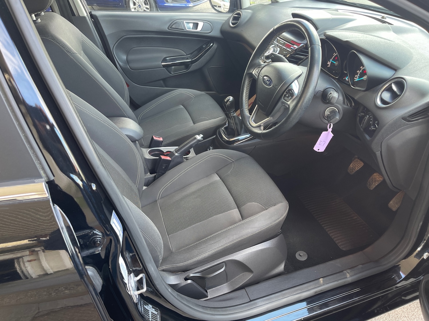 Used Ford Fiesta 2017 for sale - 78040293: Photo 16