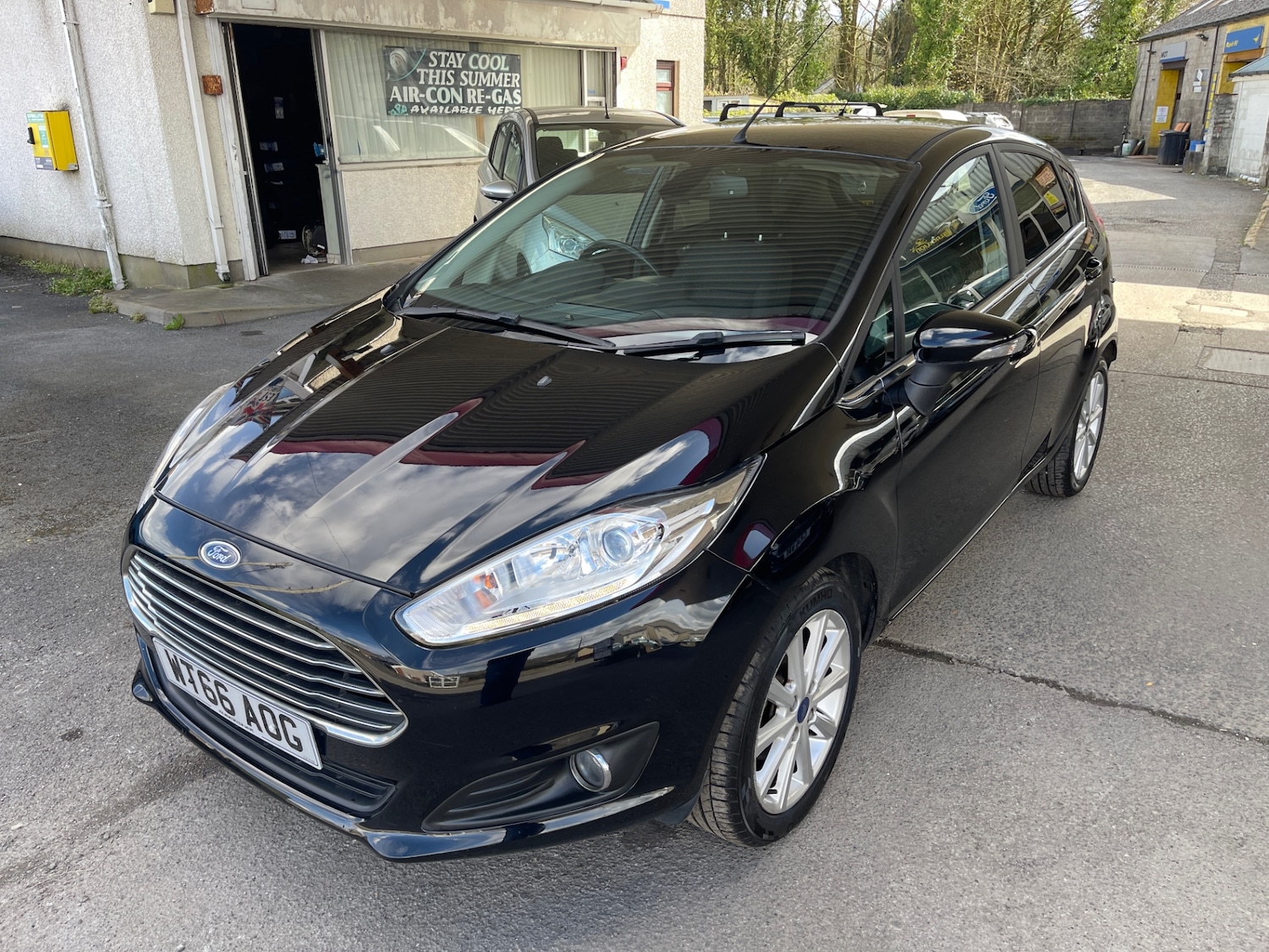 Used Ford Fiesta 2017 for sale - 78040293: Photo 3