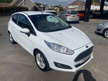 2015 (15) - 1.0 EcoBoost Zetec 3dr