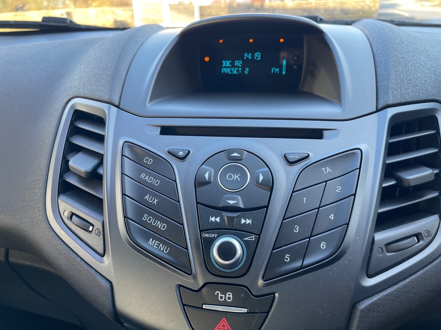 Used Ford Fiesta 2016 for sale - 76968931: Photo 23