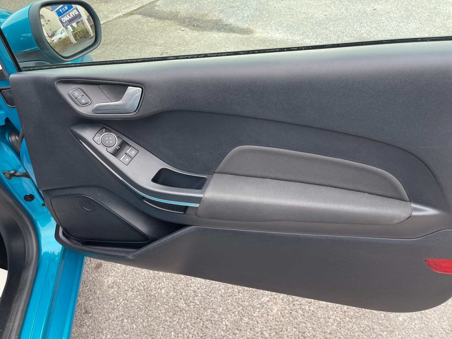 Used Ford Fiesta 2017 for sale - 76144331: Photo 16