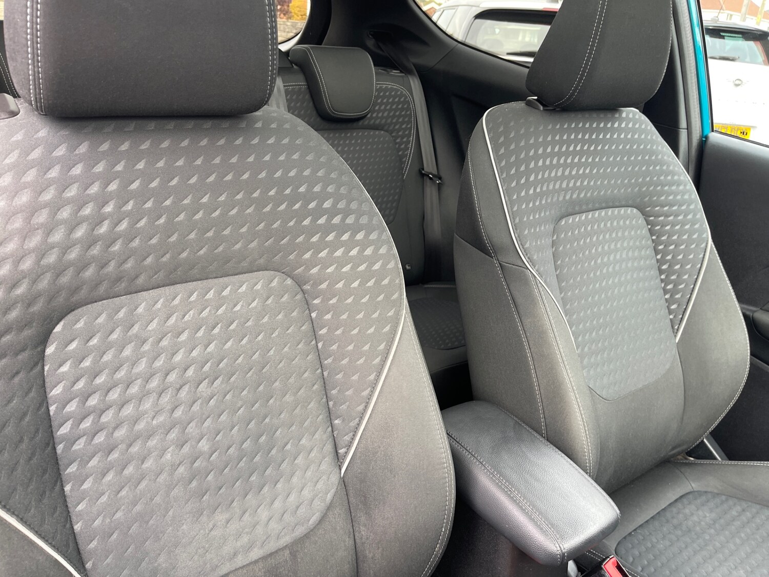 Used Ford Fiesta 2017 for sale - 76144331: Photo 20