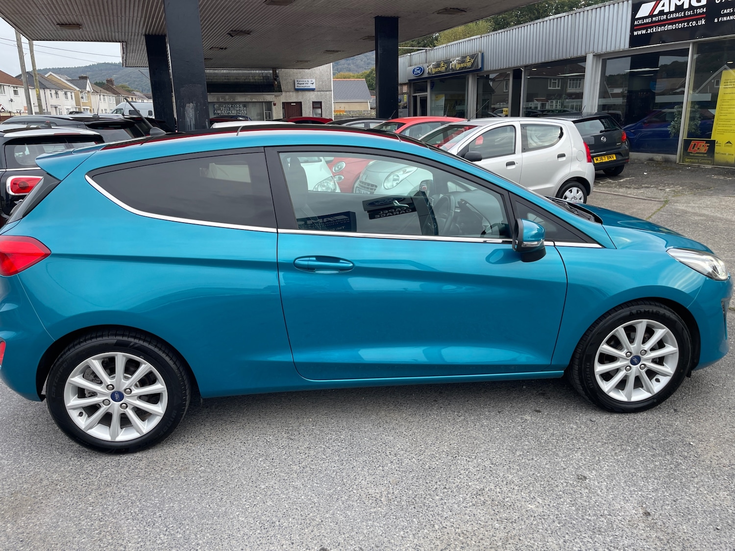 Used Ford Fiesta 2017 for sale - 76144331: Photo 8