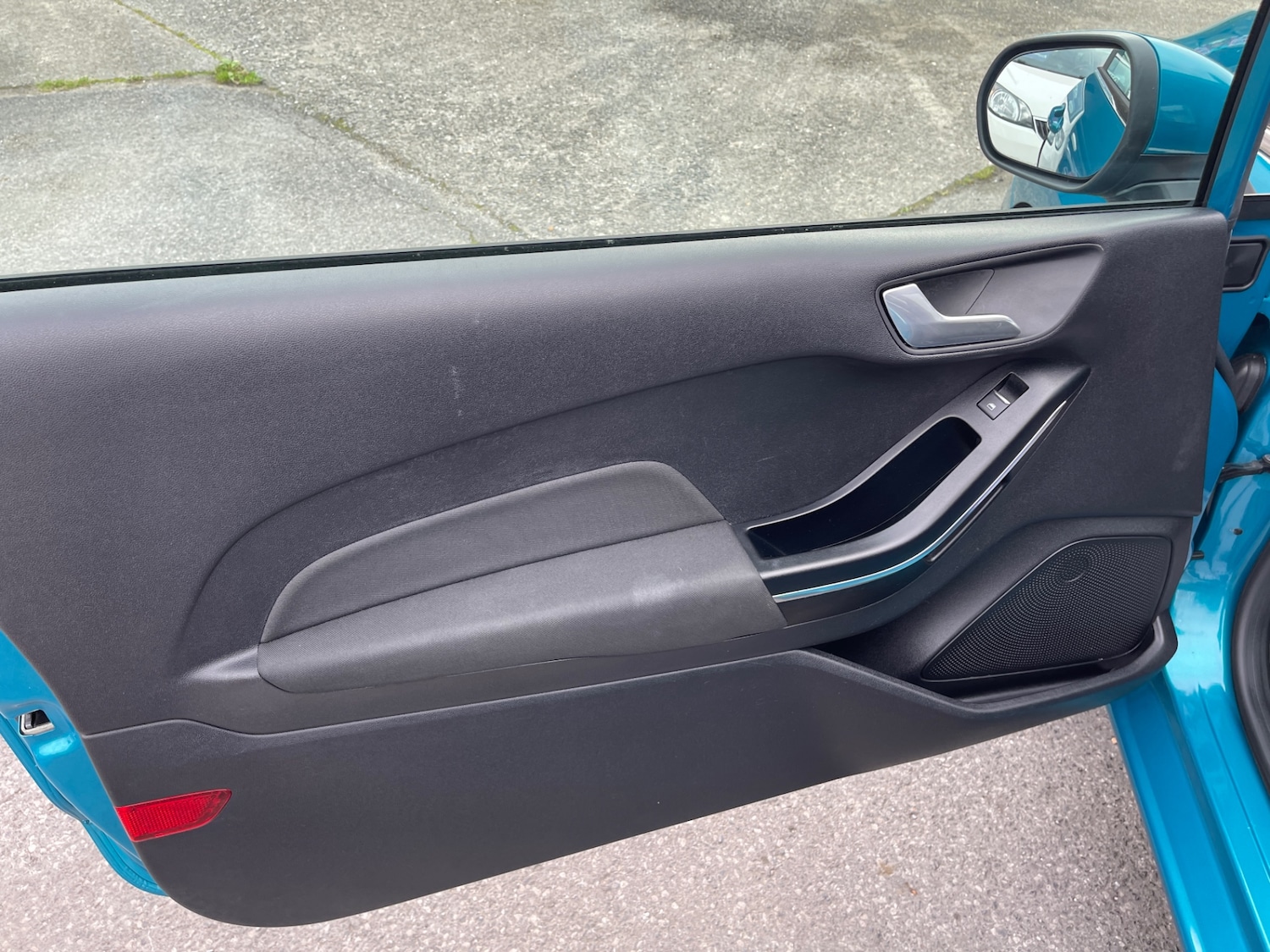 Used Ford Fiesta 2017 for sale - 76144331: Photo 9
