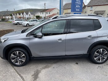 Used Peugeot 2008 2018 for sale - 78176161: Photo