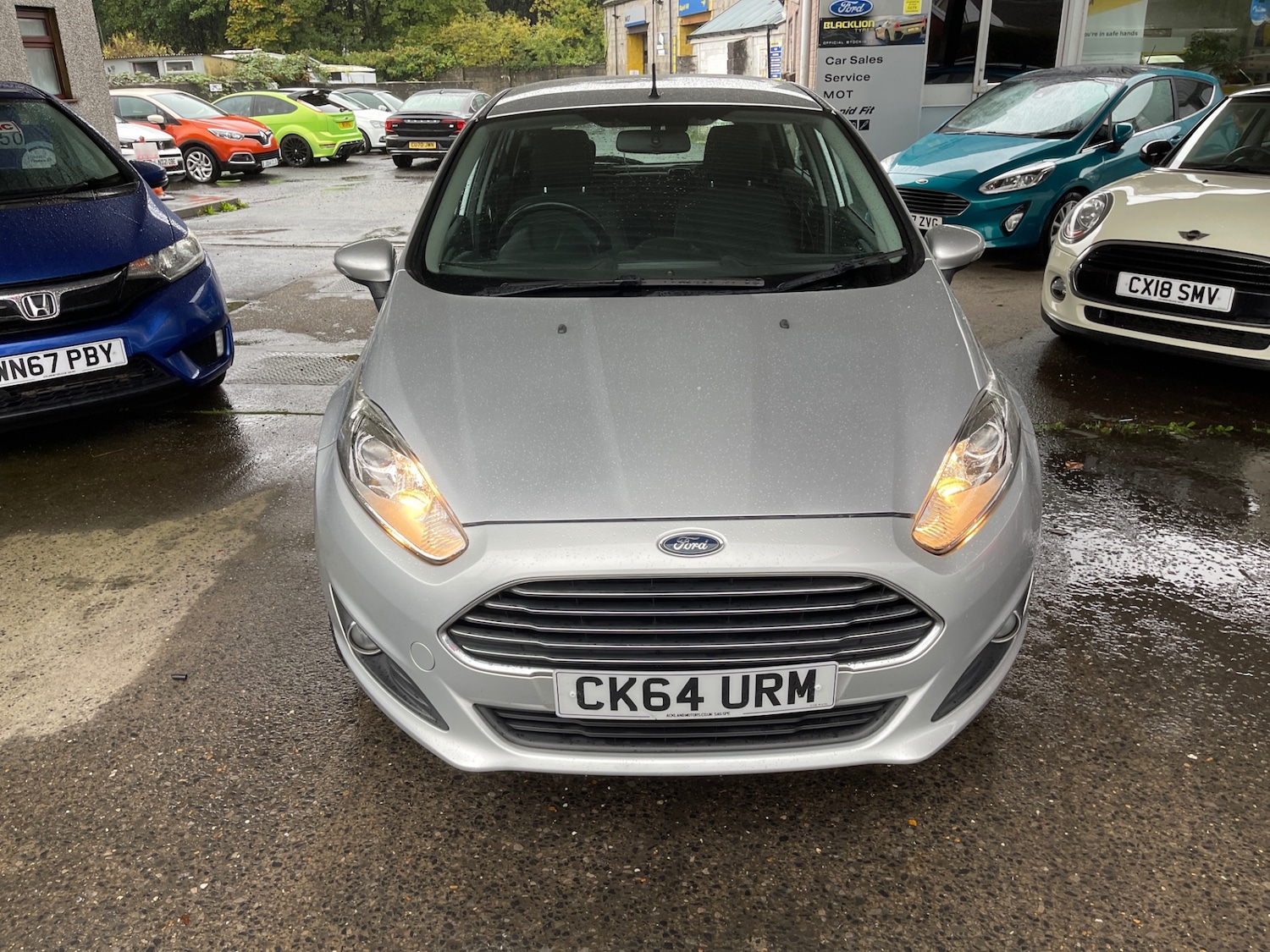 Used Ford Fiesta 2014 for sale - 76144334: Photo 2