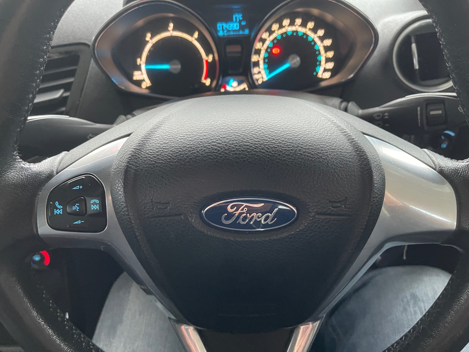 Used Ford Fiesta 2014 for sale - 76144334: Photo 21