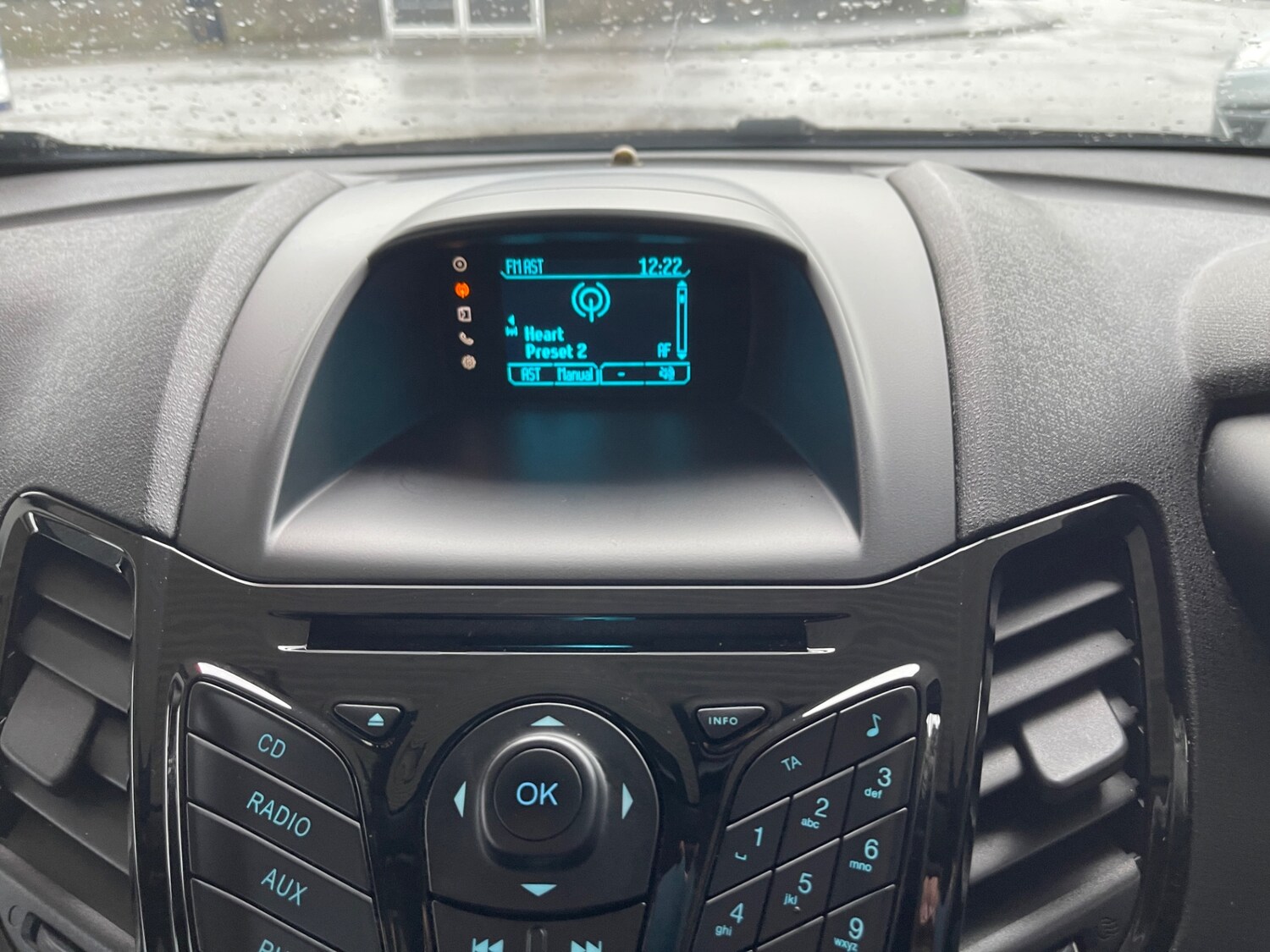 Used Ford Fiesta 2014 for sale - 76144334: Photo 23