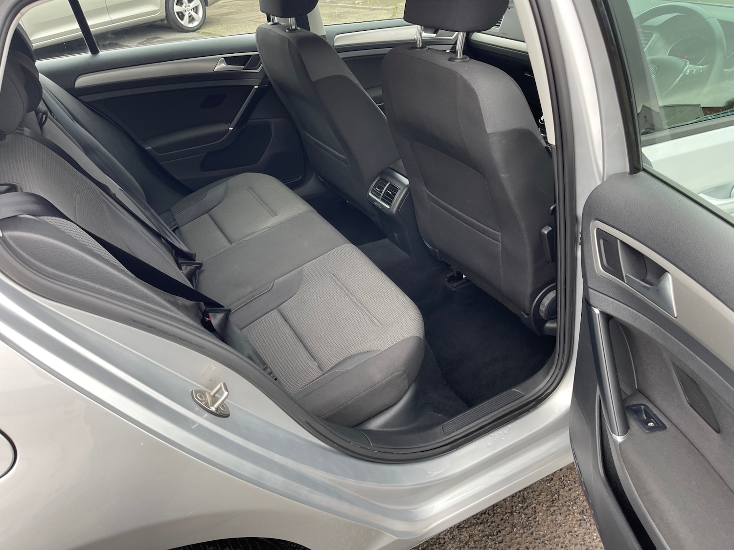 Used Volkswagen Golf 2015 for sale - 77715028: Photo 15