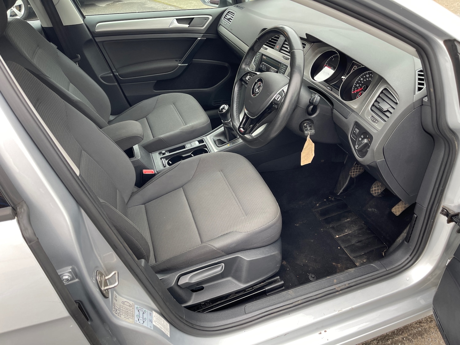 Used Volkswagen Golf 2015 for sale - 77715028: Photo 20