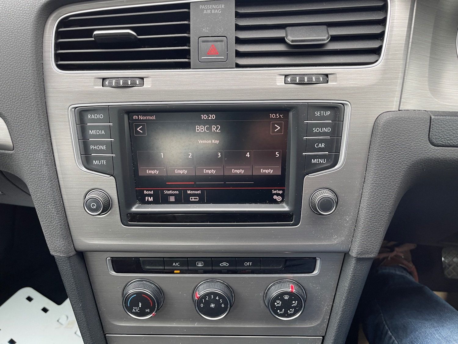 Used Volkswagen Golf 2015 for sale - 77715028: Photo 24