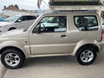 Used Suzuki Jimny 2005 for sale - 77761761: Photo