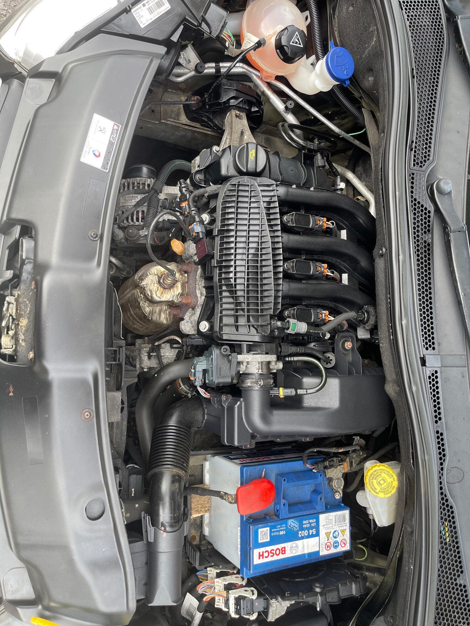 Used Peugeot 208 2014 for sale - 77336836: Photo 19