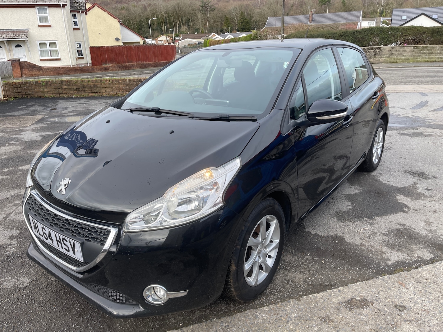 Used Peugeot 208 2014 for sale - 77336836: Photo 2