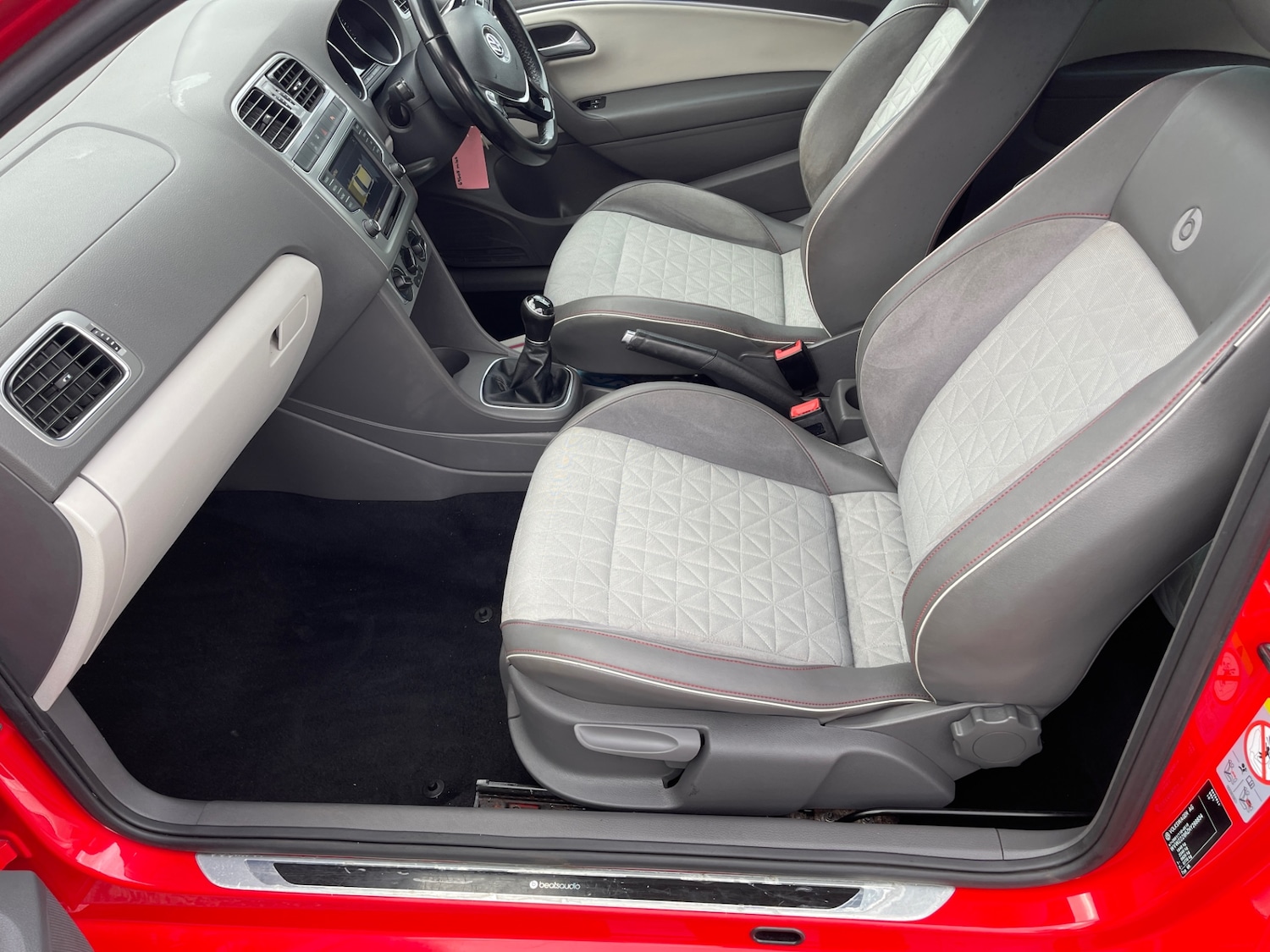 Used Volkswagen Polo 2017 for sale - 77326530: Photo 10