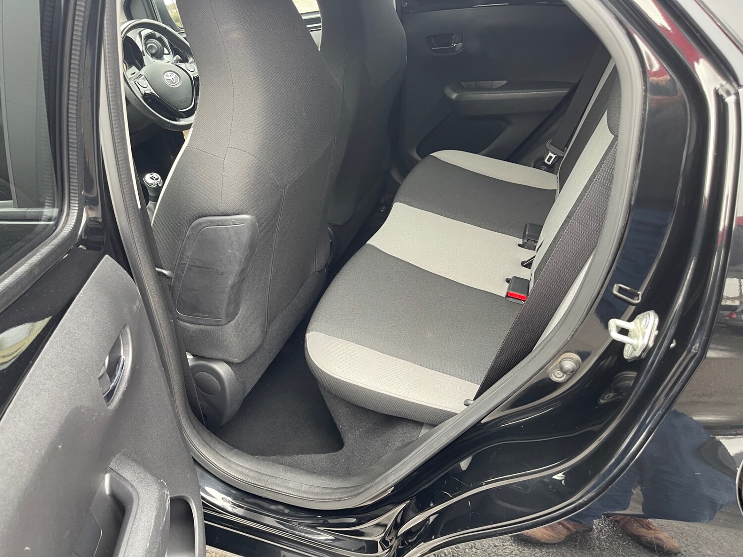 Used Toyota AYGO 2017 for sale - 77687737: Photo 11