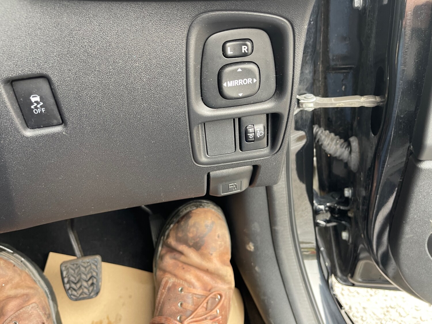 Used Toyota AYGO 2017 for sale - 77687737: Photo 17