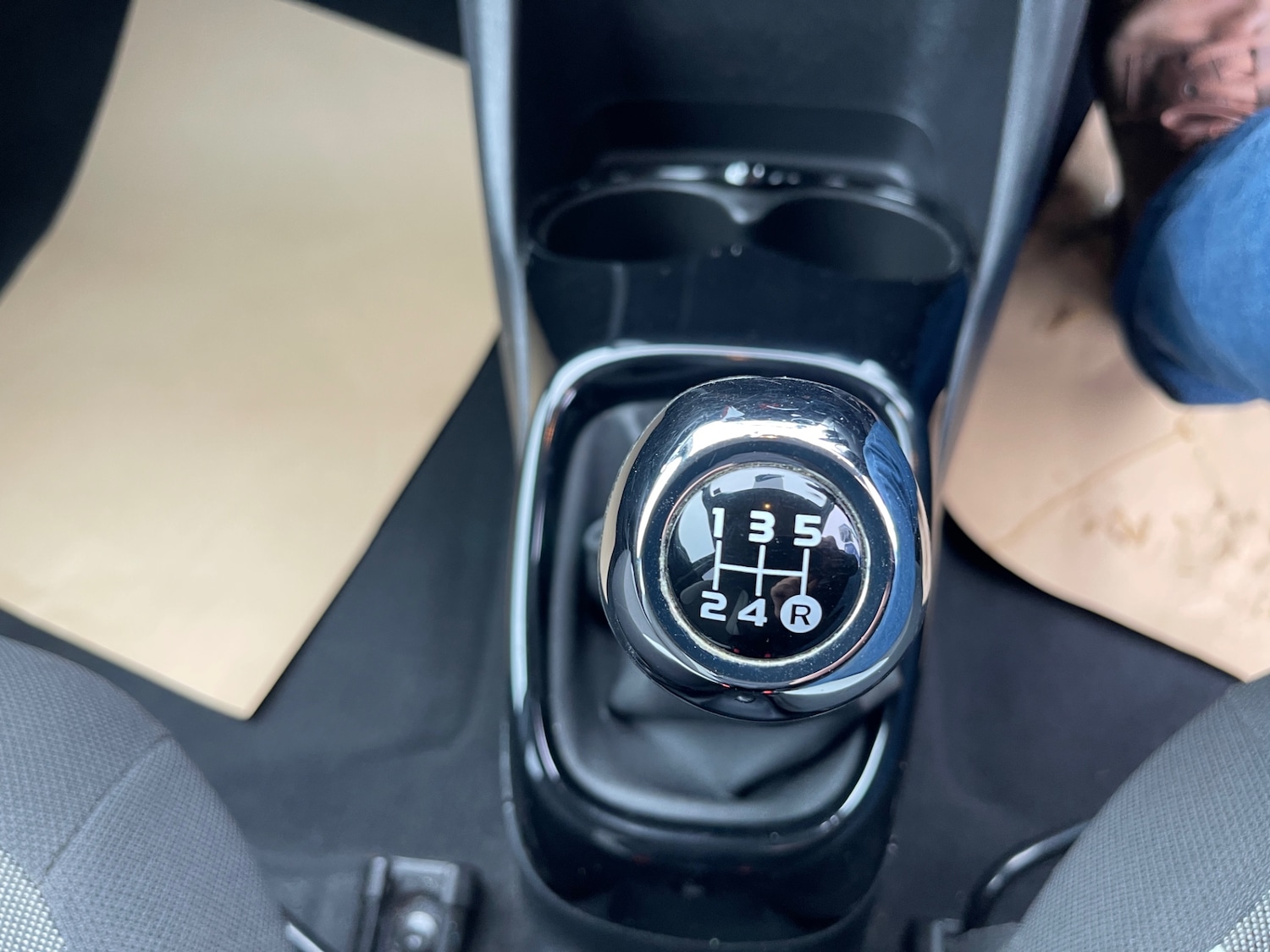 Used Toyota AYGO 2017 for sale - 77687737: Photo 25